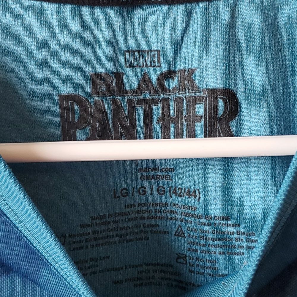 Marvel mens Black Panther shirt, size large - Picture 4 of 5